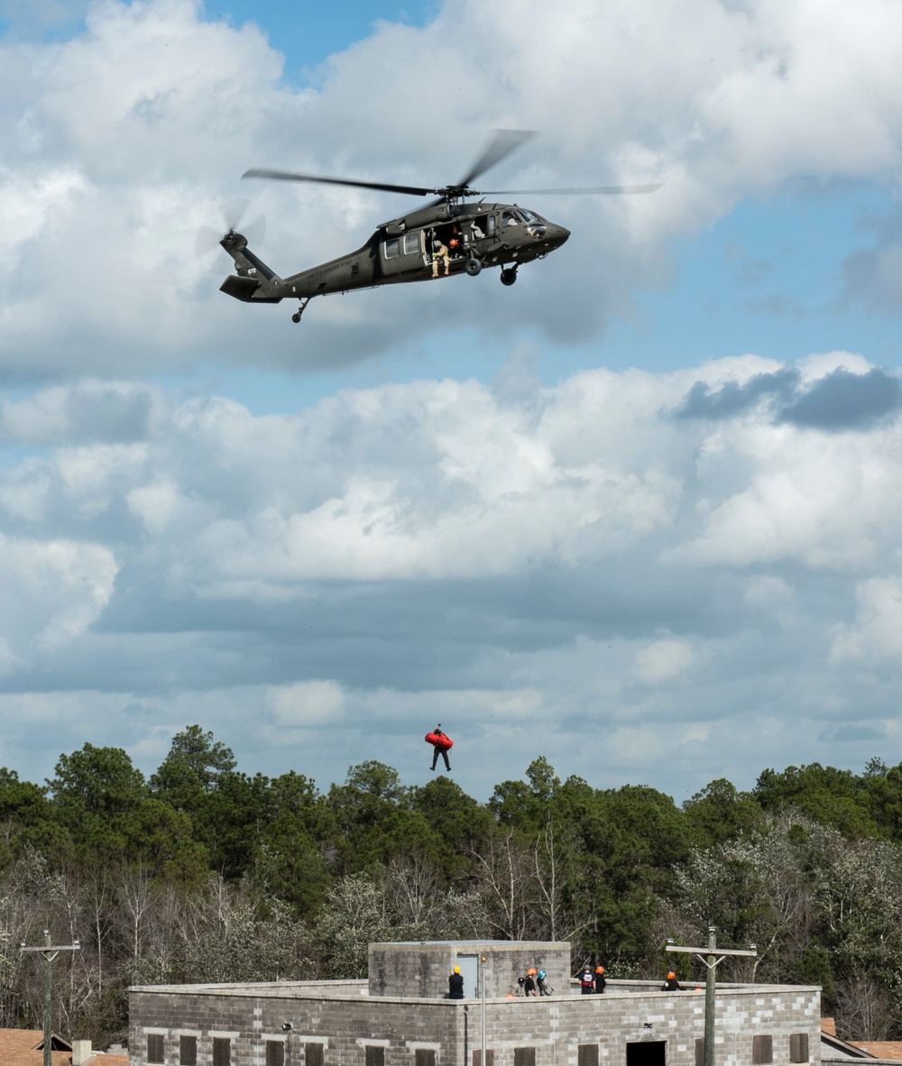 S.C. National Guard and S.C. HART conduct helicopter rescue hoist training