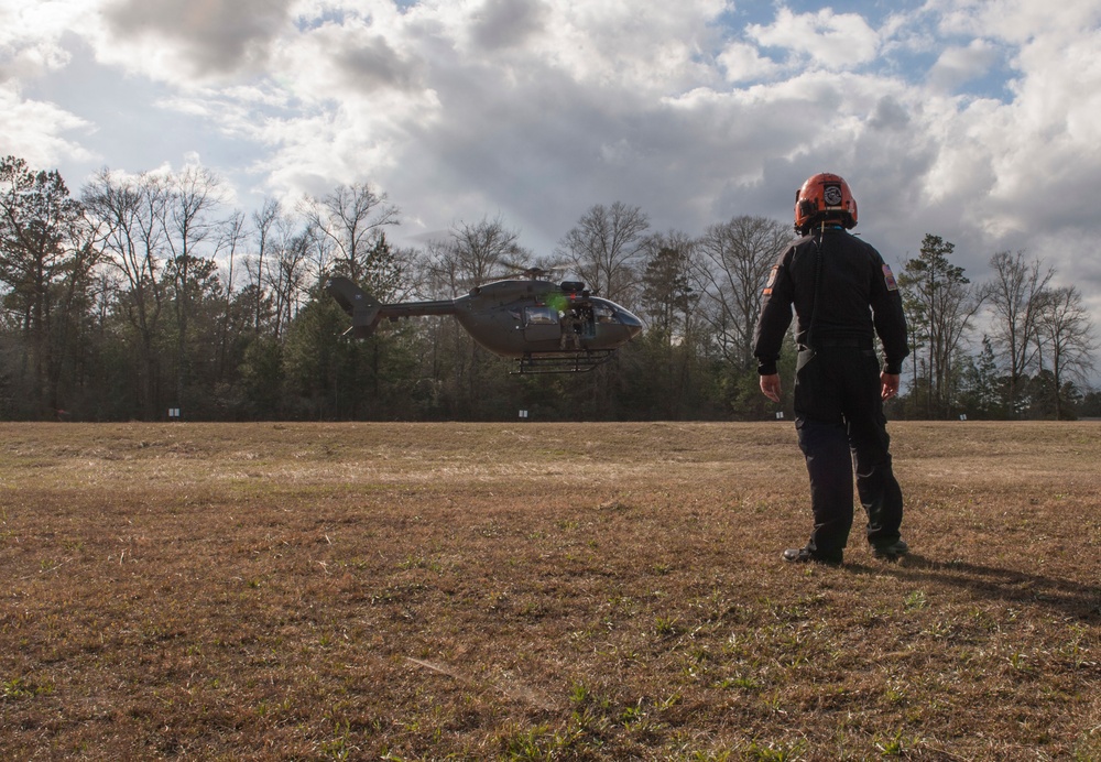 S.C. National Guard and S.C. HART conduct helicopter rescue hoist training