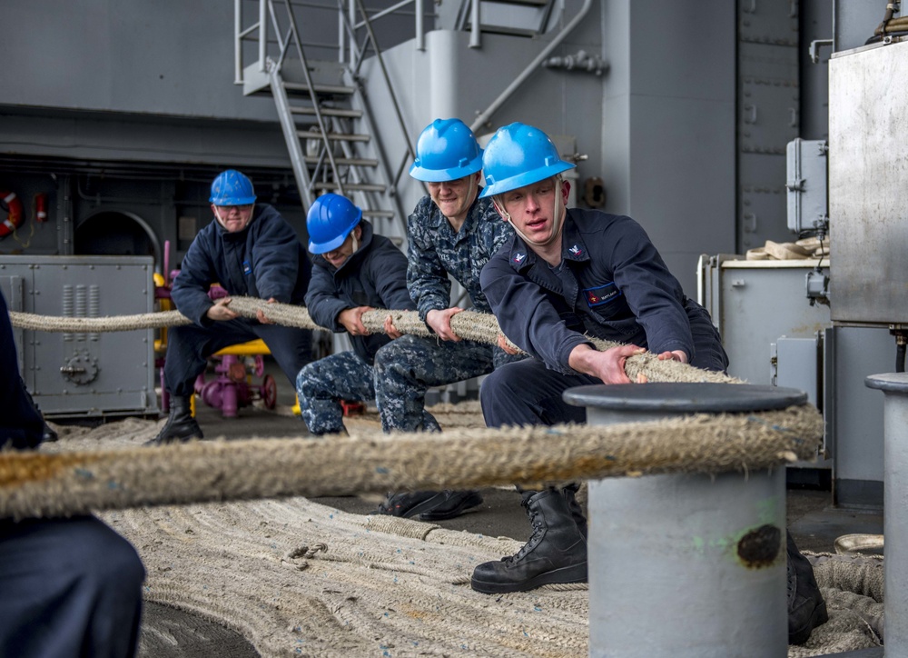 GHWB is the flagship of Carrier Strike Group (CSG) 2, which is comprised of the staff of CSG-2; GHWB; the nine squadrons and staff of Carrier Air Wing (CVW) 8; Destroyer Squadron (DESRON) 22 staff and guided-missile destroyers USS Laboon (DDG 58) and US..