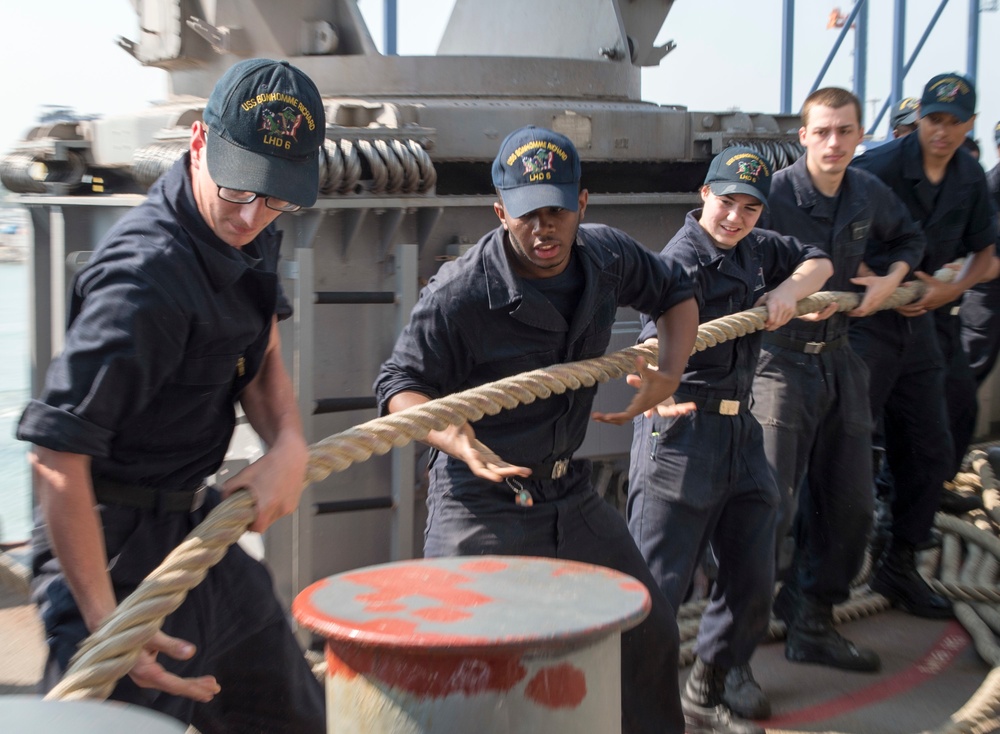 USS Bonhomme Richard (LHD 6) departs Leam Chabang.