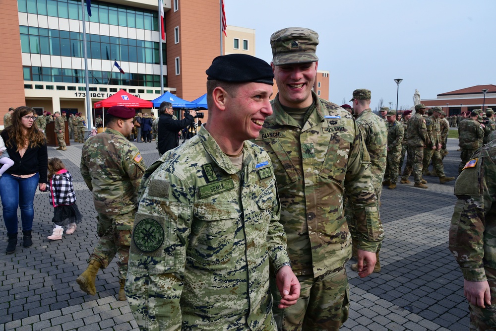 EXPERT INFANTRYMAN BADGE Ceremony at Caserma Del Din, Vicenza, Italy, 15 Feb. 2018