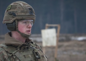 British soldiers spend a day at the range