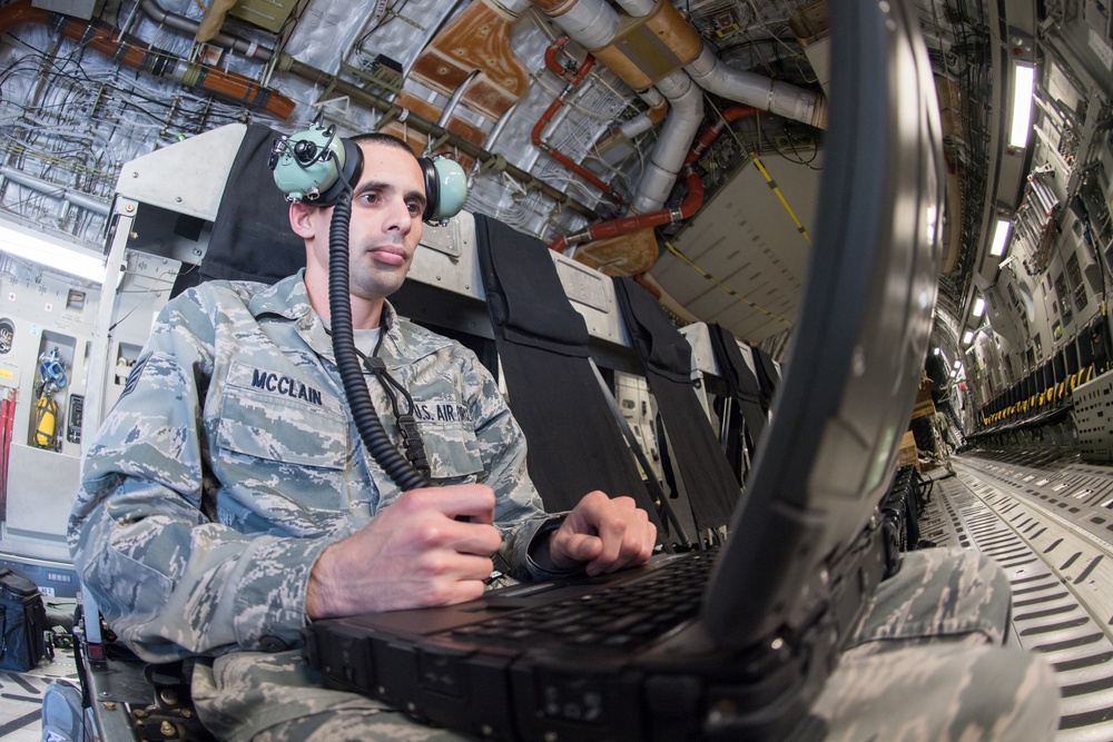 Airmen support emergency deployment exercise at Fort Bragg