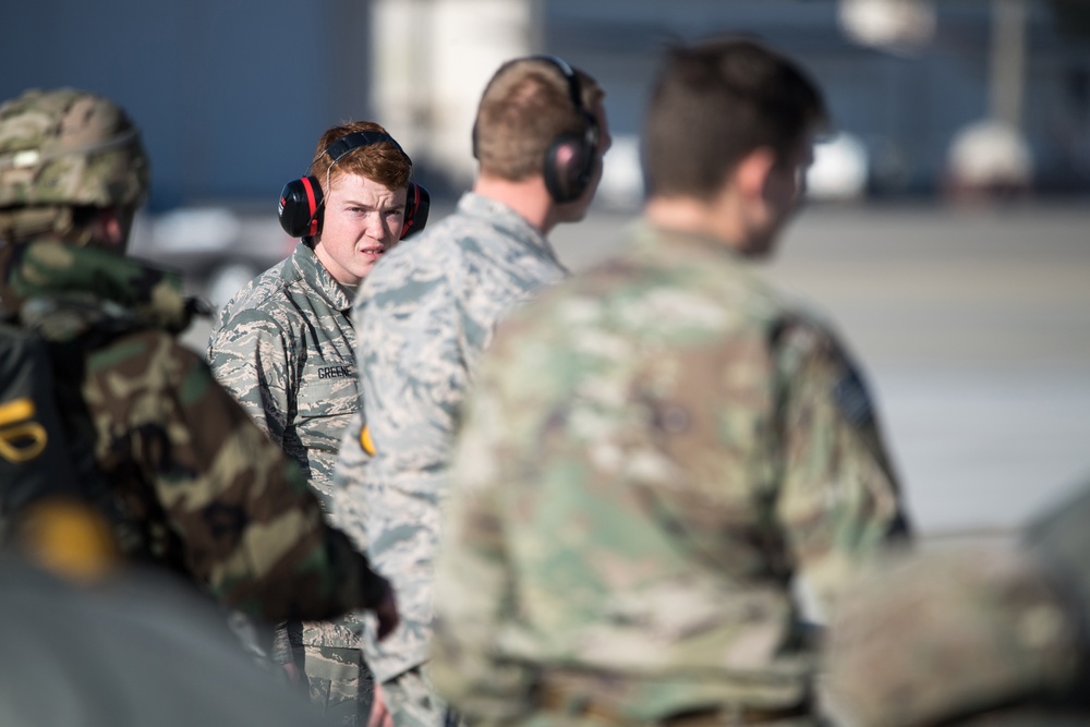 Airmen support emergency deployment exercise at Fort Bragg