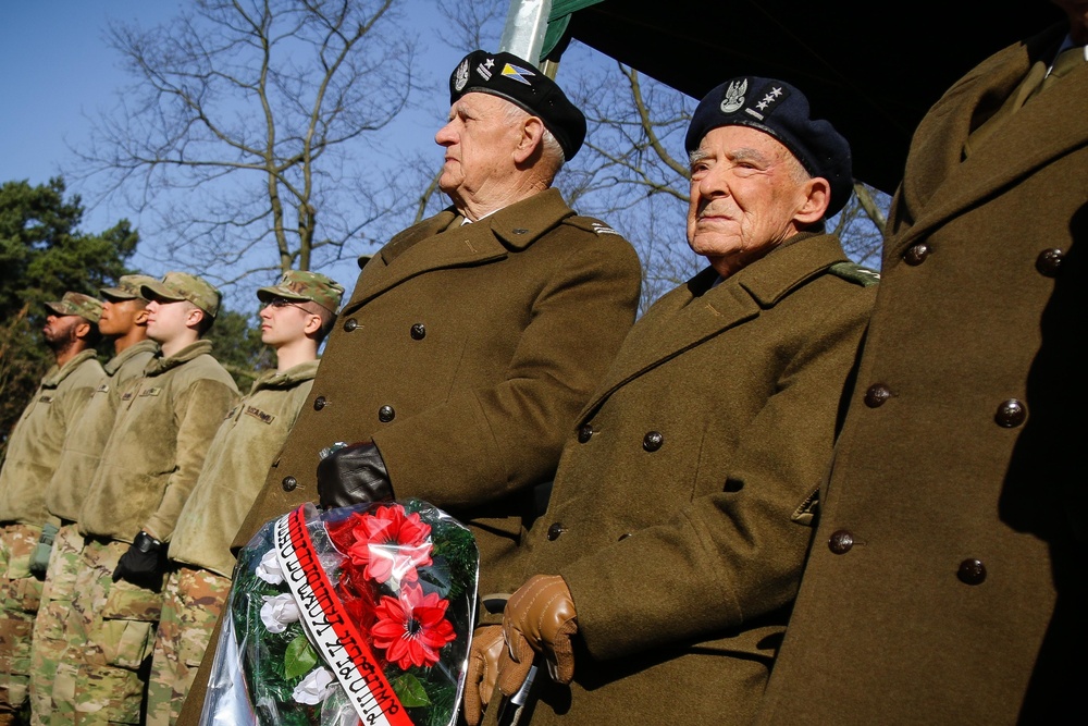 Polish, US remember Battle of Zagan, liberation of POW camp