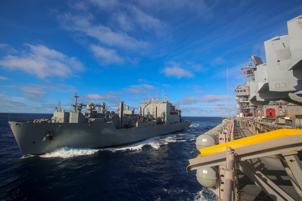 USS Iwo Jima replenishes at sea