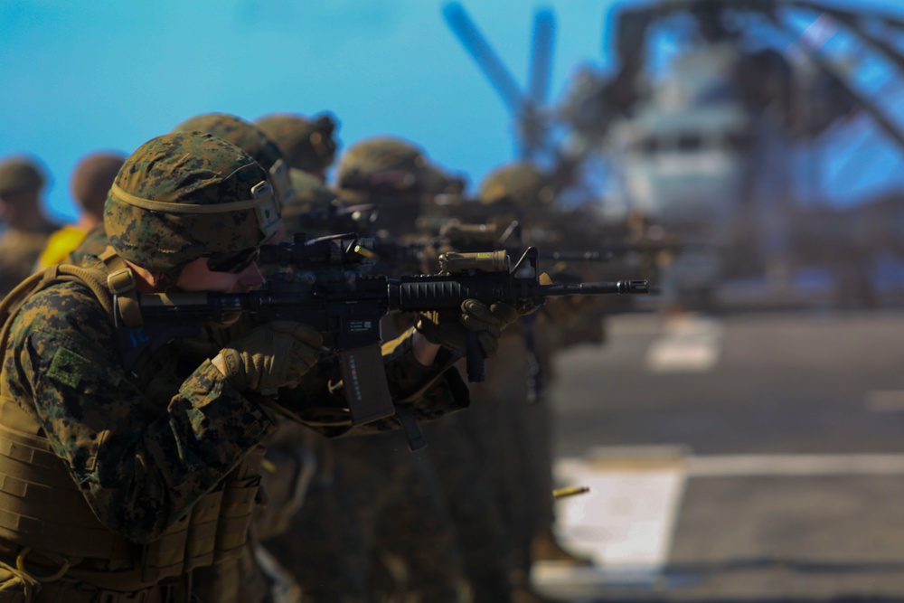 BLT 2/6 conducts live-fire exercise aboard USS Iwo Jima