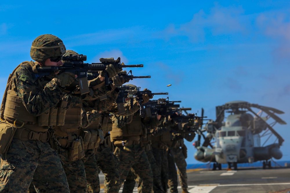 BLT 2/6 conducts live-fire exercise aboard USS Iwo Jima