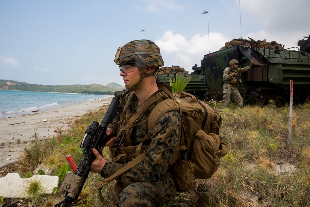 Americas Battalion conducts amphibious operations during Exercise Cobra Gold 2018