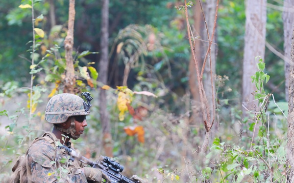 Cobra Gold 18: Marines conduct live-fire at Phu Lamyai