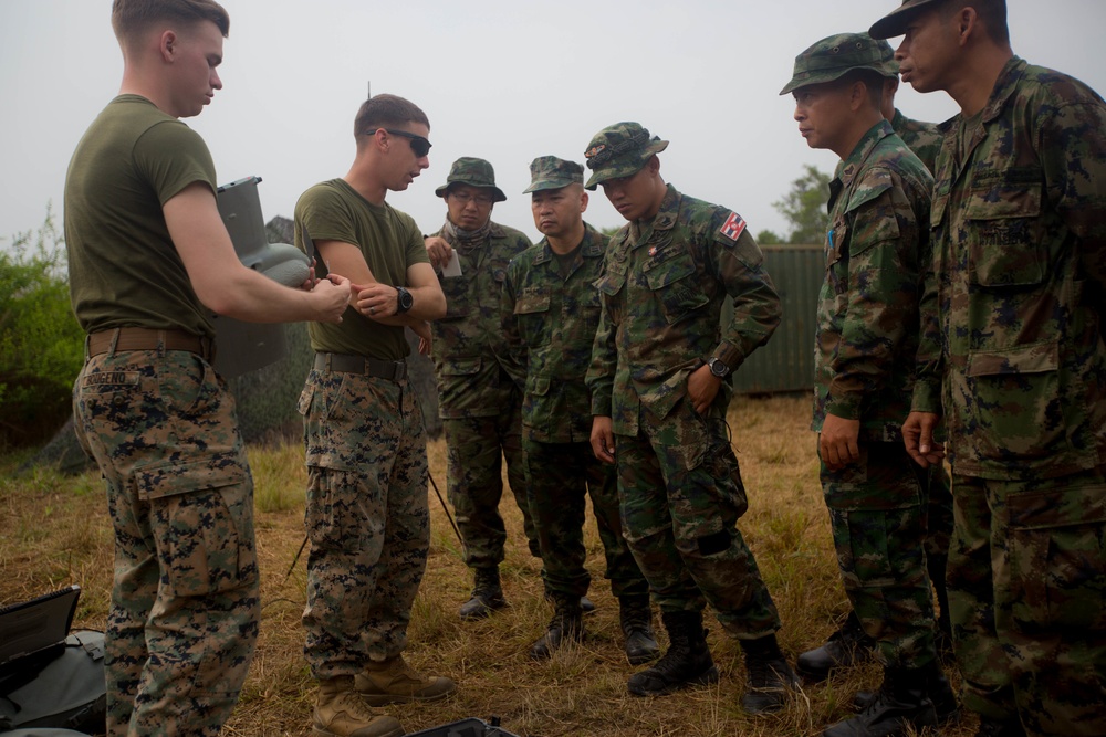 U.S. Marines train with Royal Thai counterparts