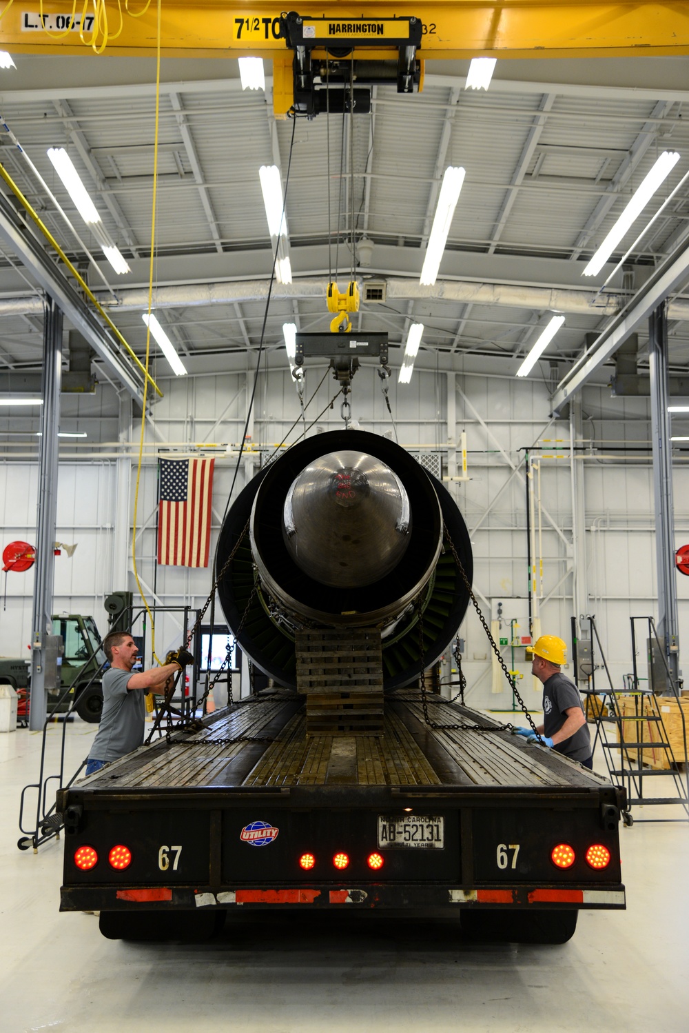 End of an era: Air Force, Team Dover say goodbye to last TF-39 engine