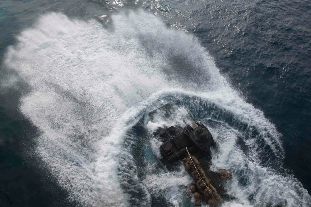 USS Bonhomme Richard (LHD 6) Conducts Amphibious Operations for Cobra Gold 2018.