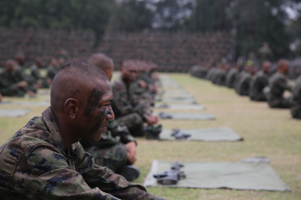 Cobra Gold 18: Royal Thai Marines assemble and disassemble weapons blindfolded and perform drill