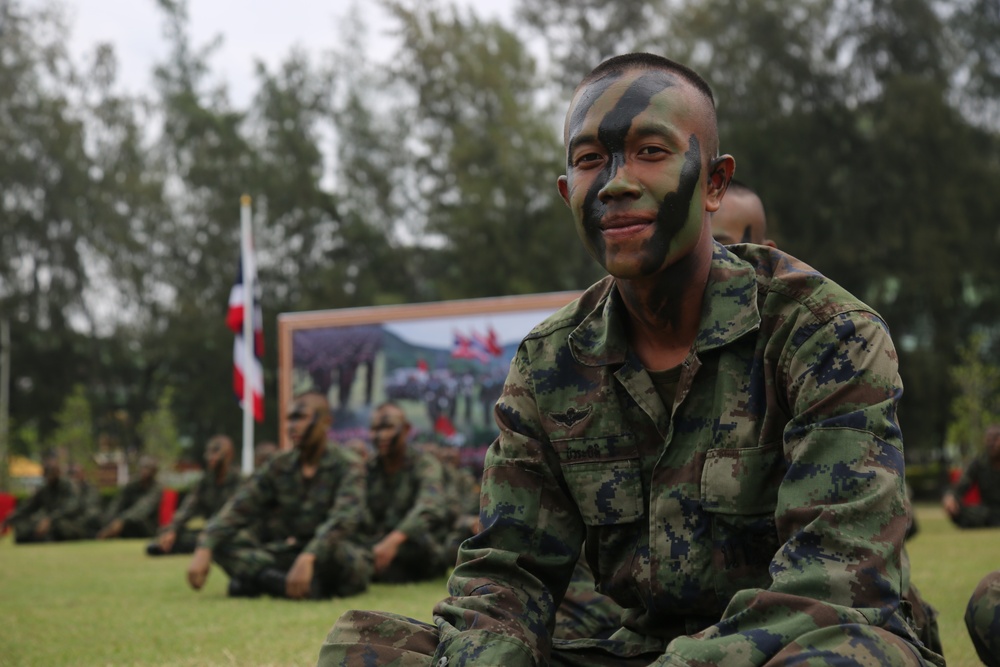 Cobra Gold 18: Royal Thai Marines assemble and disassemble weapons blindfolded and perform drill