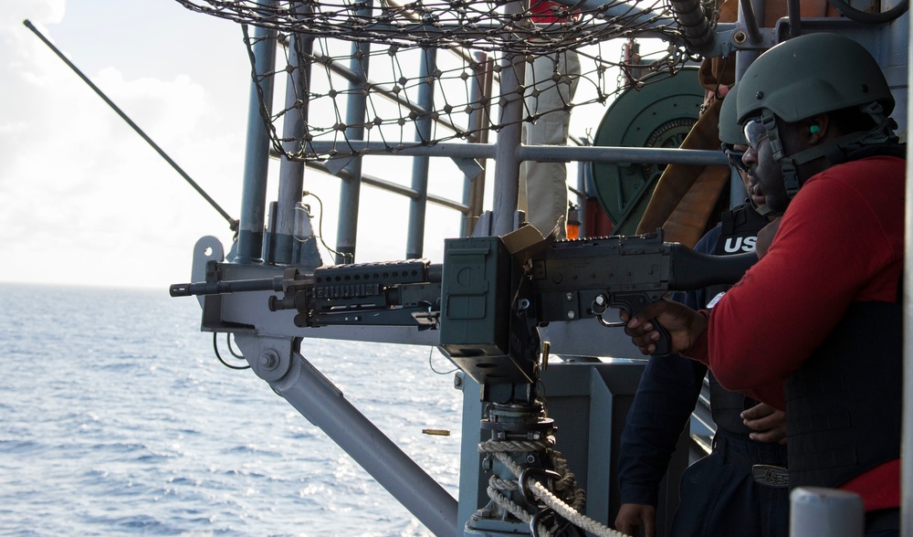 USS Iwo Jima (LHD 7) Crew serve gun shoot