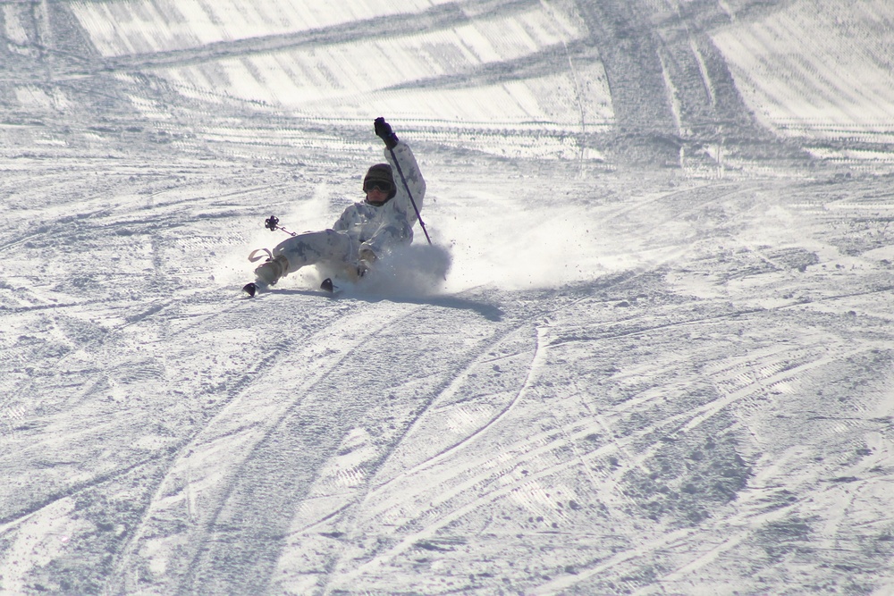 CWOC Class 18-04 students learn skiing techniques during Fort McCoy training