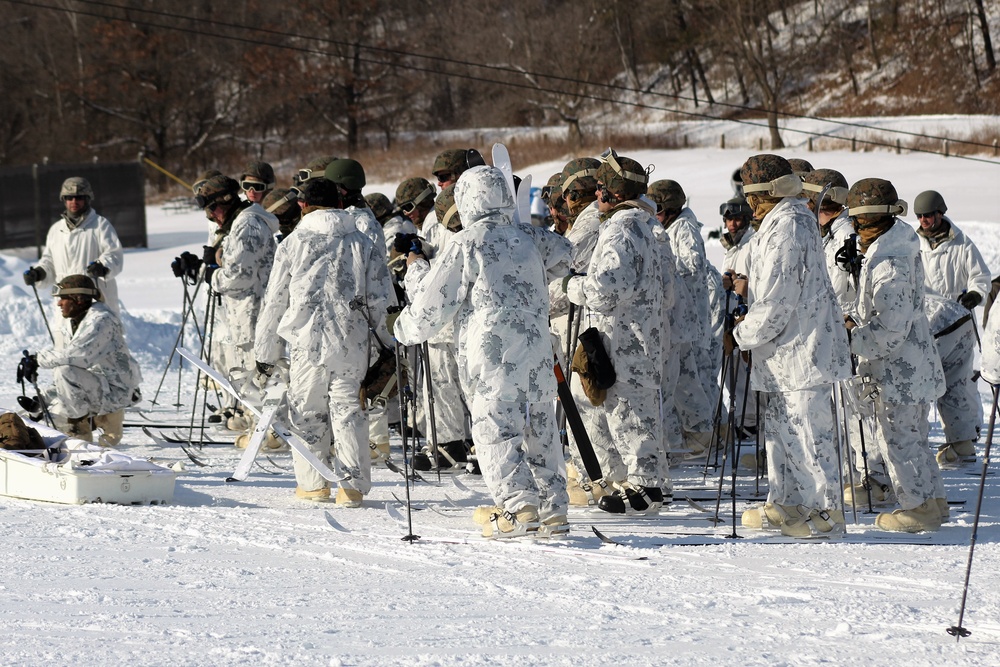 CWOC Class 18-04 students learn skiing techniques during Fort McCoy training