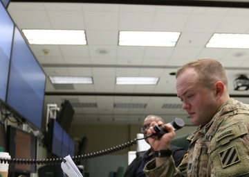 Armor crews build on proficiency through simulations