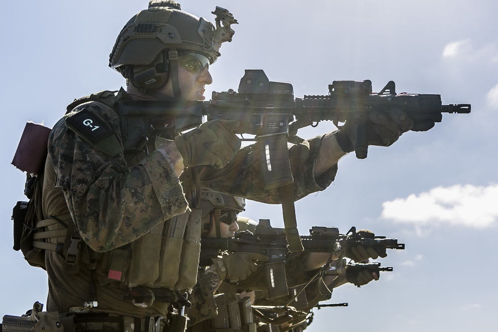Blazing Guns: MRF Conducts Combat Marksmanship Training aboard Oak Hill