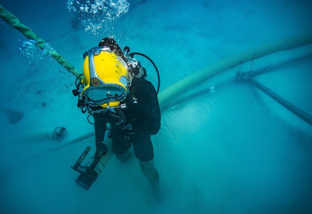 US Underwater Recovery Team Searches For Missing WWII Aviators in Palau