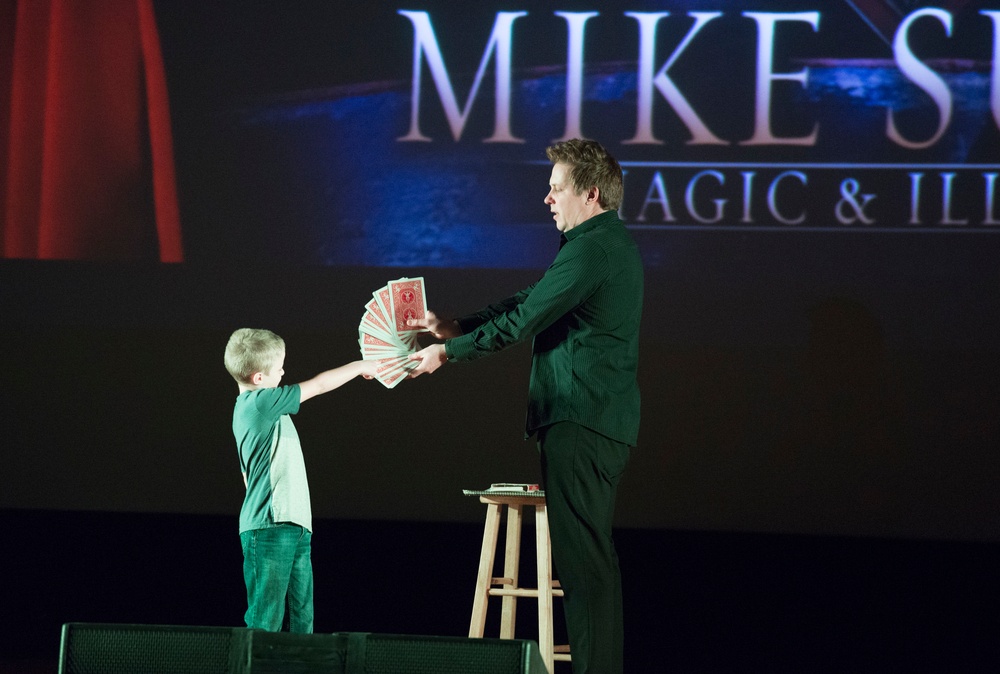 Magician and Illusionist Mike Super Performs at Wright-Patterson AFB