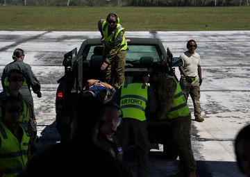 Tri-lateral aeromedical personnel train at COPE NORTH 18
