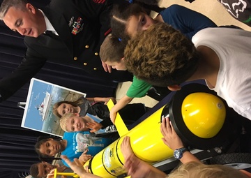 NAVOCEANO Inspires Next Generation to Pursue STEM Careers at Navy Week San Antonio