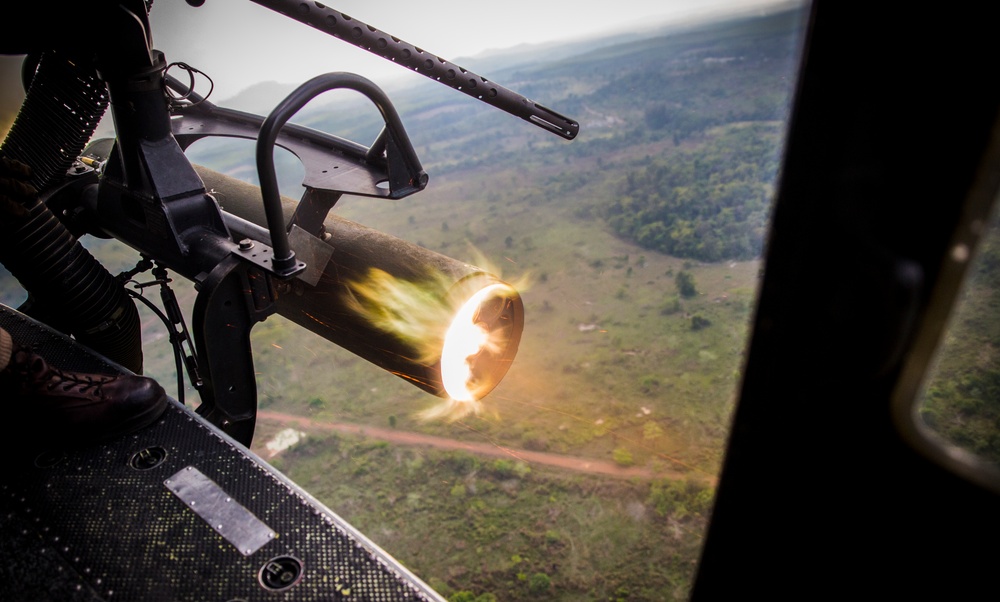Cobra Gold 18: 1st MAW helicopters fire M240B, GAU-21 weapon systems