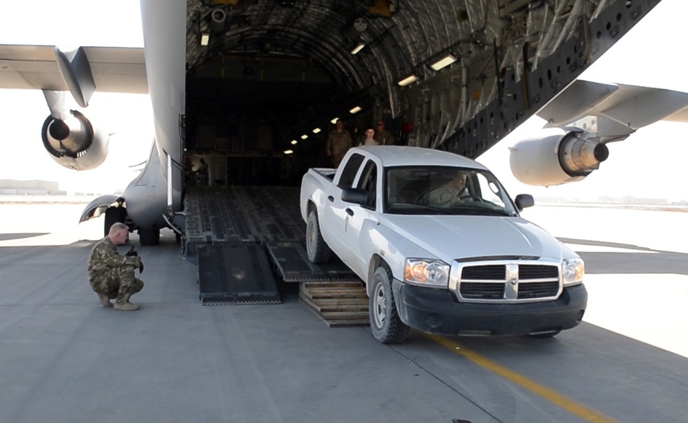 CMRE Airmen manage bare base logistics