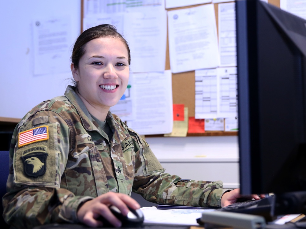 Why I Serve: Human Resources Specialist helps Others Maintain Well-being / Readiness
