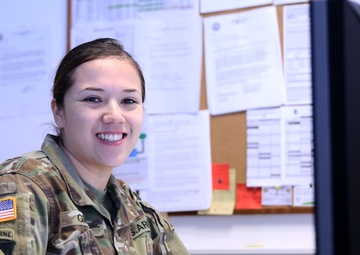 Why I Serve: Human Resources Specialist helps Others Maintain Well-being / Readiness
