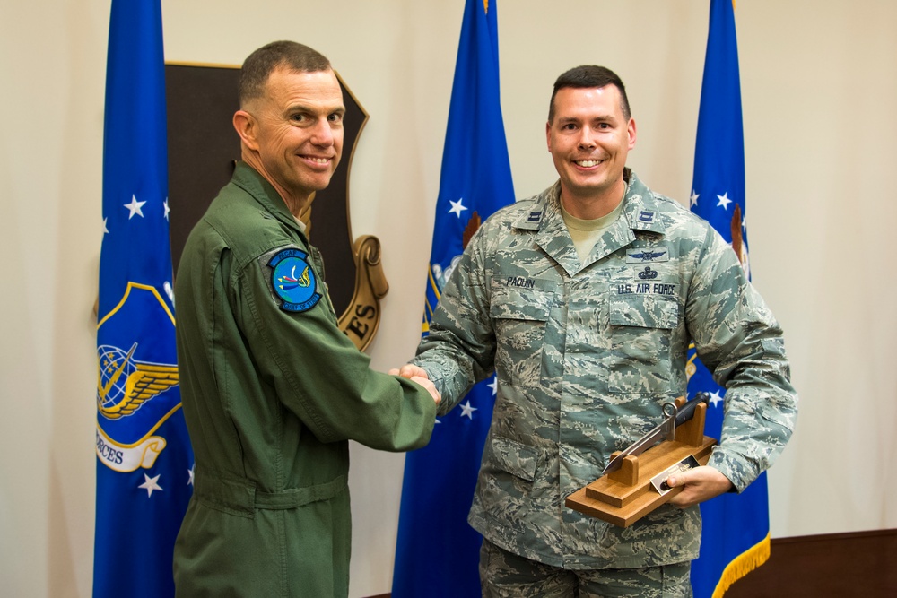 2017 Headquarters Pacific Air Forces Outstanding Airman of the Year