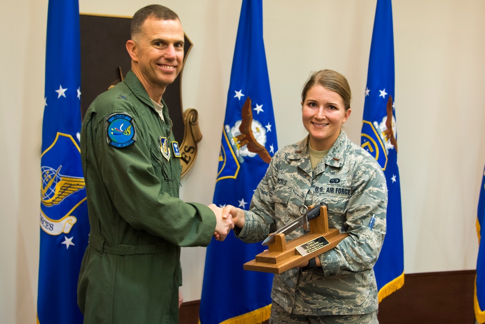 2017 Headquarters Pacific Air Forces Outstanding Airman of the Year