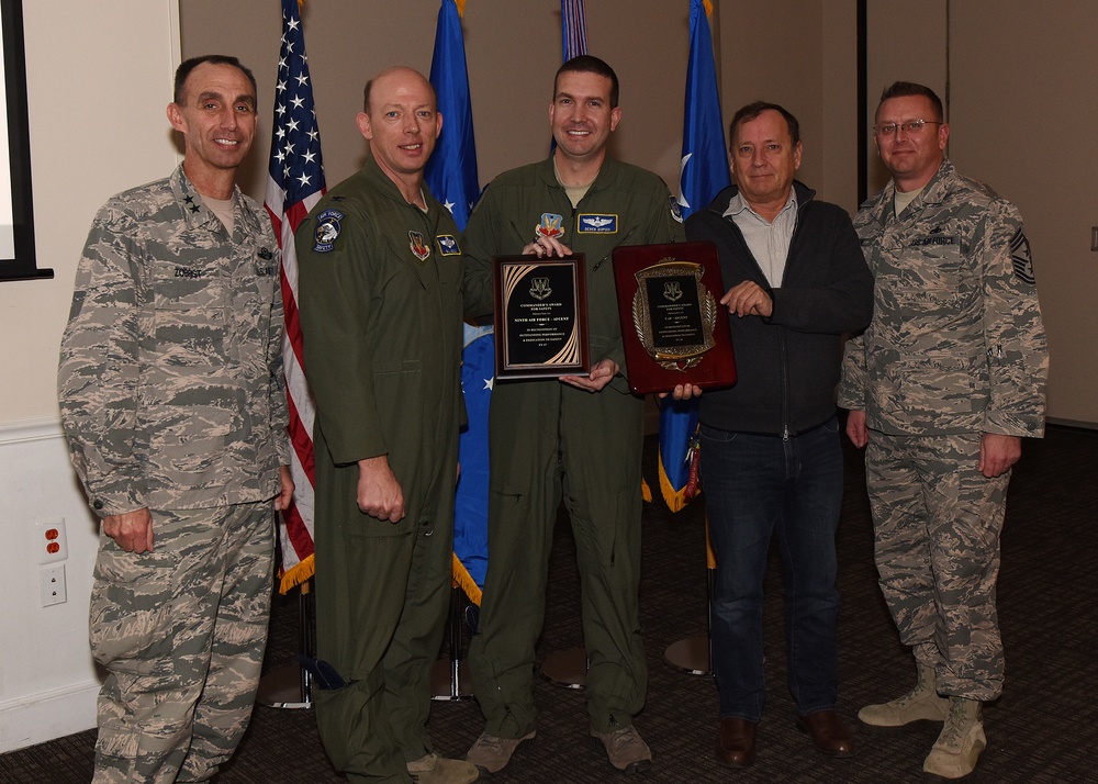 9th AF hosts 2018 first quarter commander's call