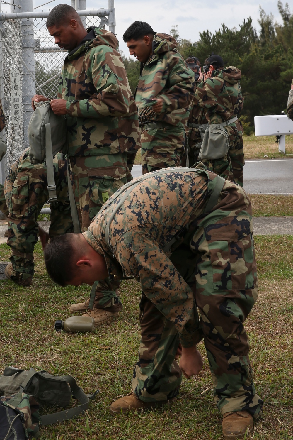 31st MEU Marines participate in annual gas chamber training