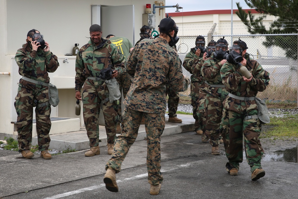 31st MEU Marines participate in annual gas chamber training