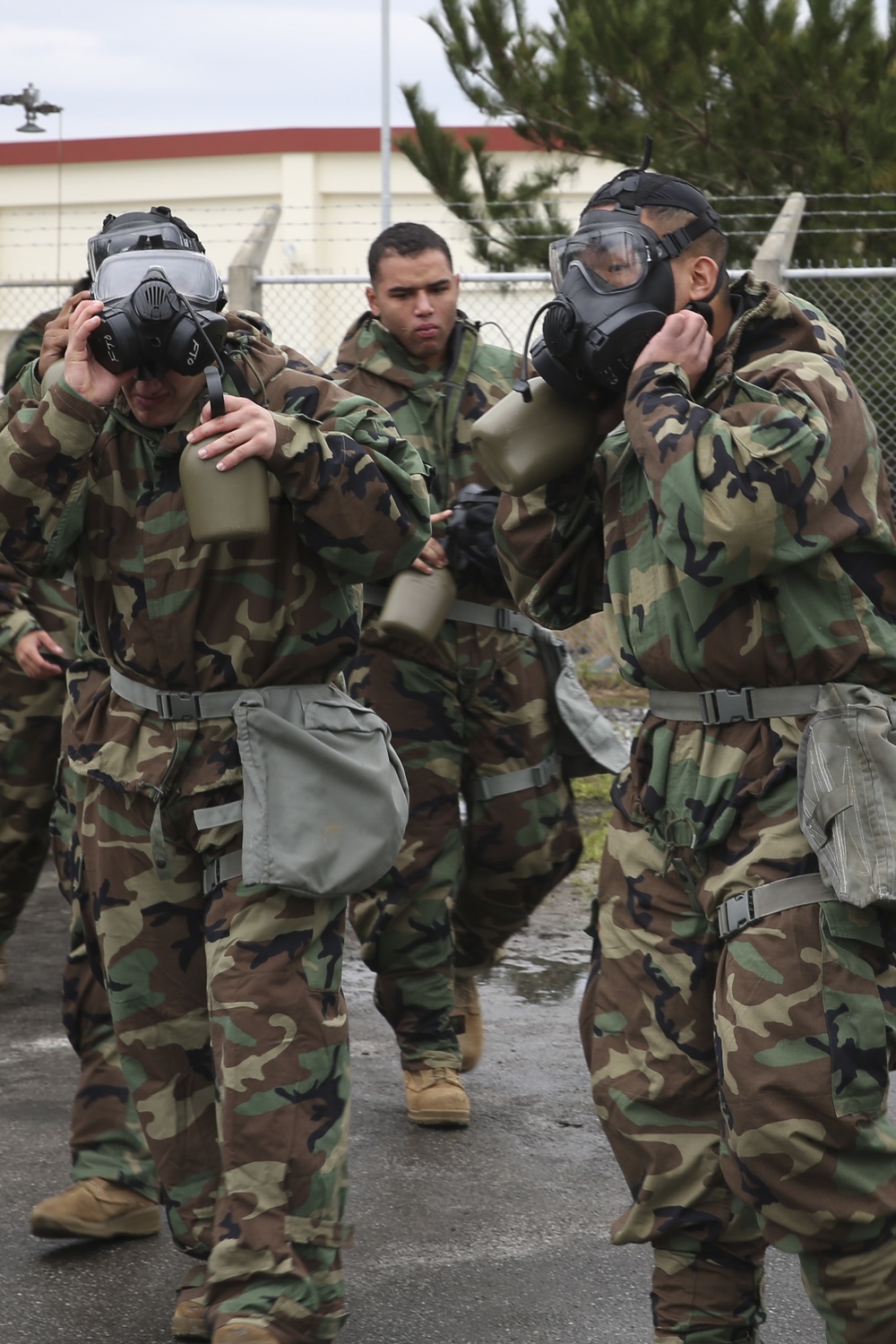 31st MEU Marines participate in annual gas chamber training