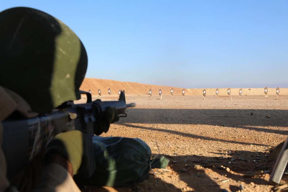 Iraqi qualifying at the range