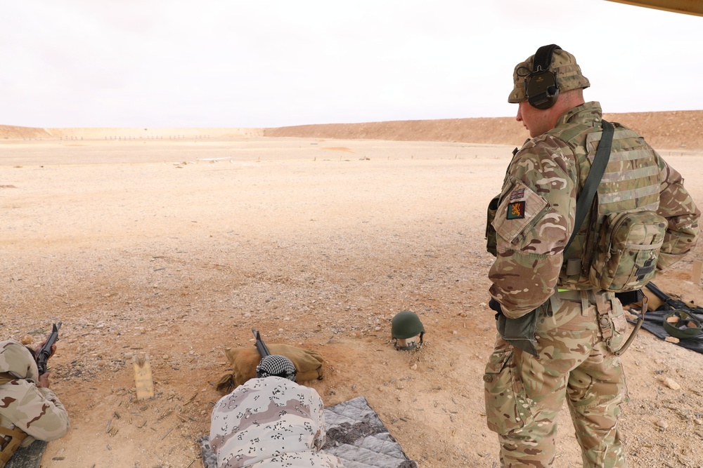 Iraqi qualifying at the range