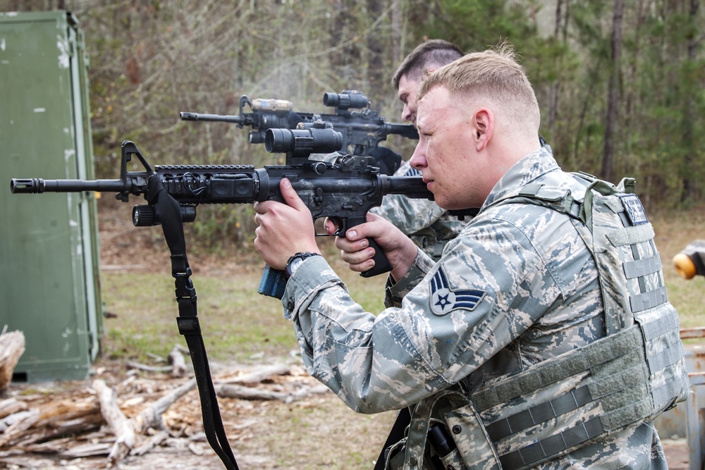 Airmen ‘Shoot,Move,Communicate’