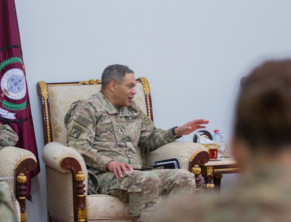 USARCENT Commander meets with Commander of Qatari Emiri Land Forces