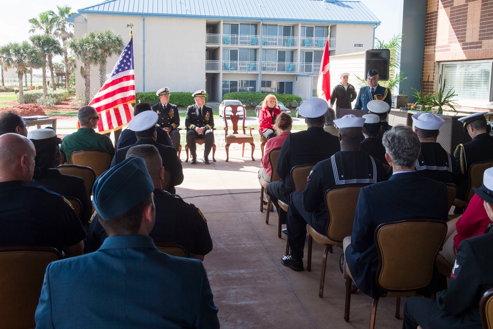 U.S. Navy, Jacksonville Sheriff's Office exchange artifacts with Royal Canadian Armed Forces