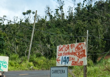 FEMA Region VII Visits Puerto Rico JFO And Takes Tour Of Damage