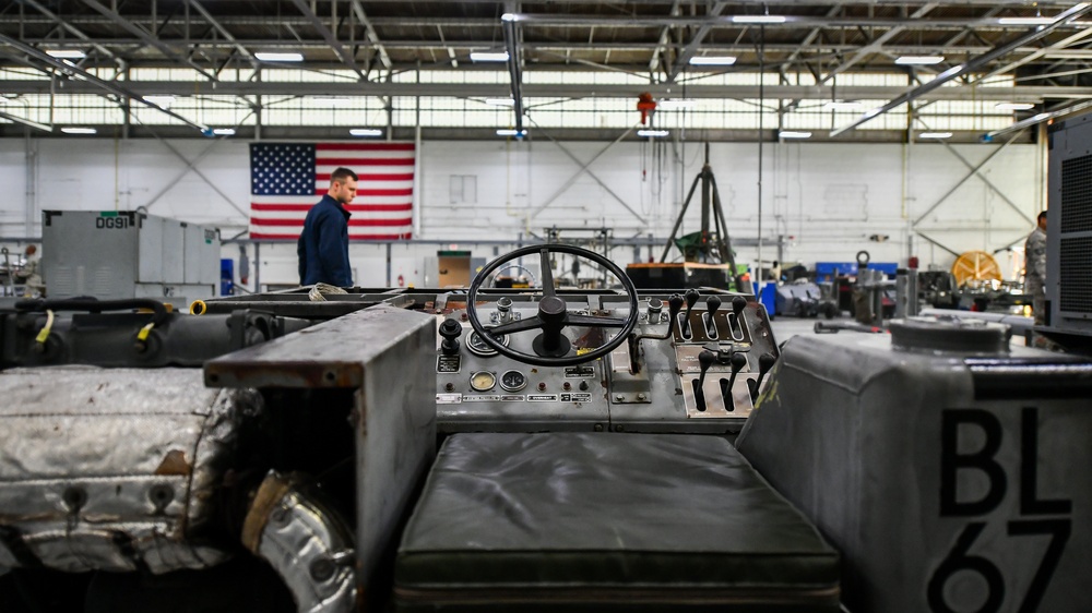 AGE Airmen keep bomb loaders mission ready