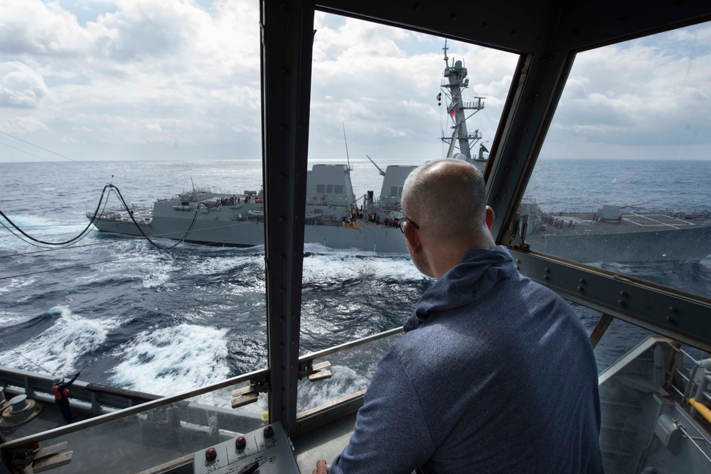 USNS Wally Schirra Conducts UNREP with USS Dewey