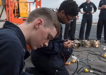 CG18: Sailors Prepare USS Bonhomme Richard (LHD 6) for entering Laem Chabang, Thailand