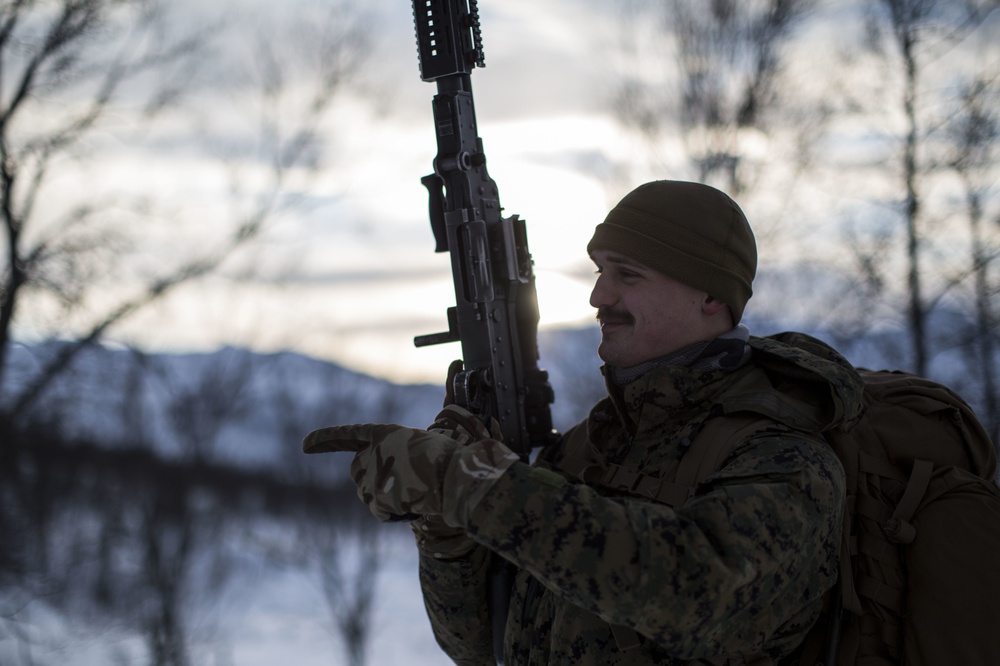 Marines particiapate in Exercise White Claymore