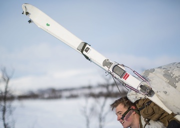 Marines particiapate in Exercise White Claymore