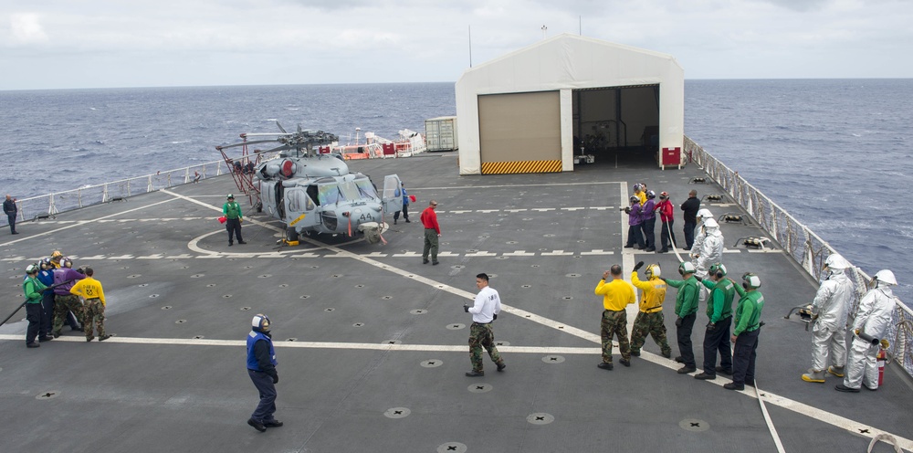 Sailors conduct crash and salvage drill aboard USNS Mercy